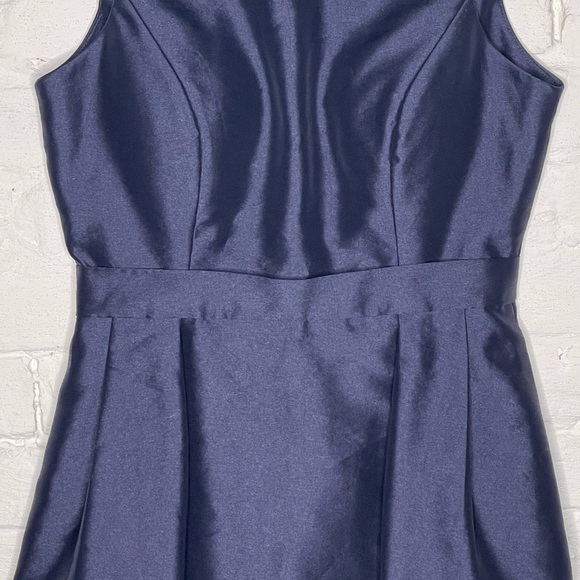 minuet Dress M - Picture 3 of 5